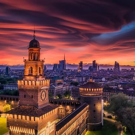 Duomo-San Babila-Tribunale Wifi-Netflix Milano Dış mekan fotoğraf